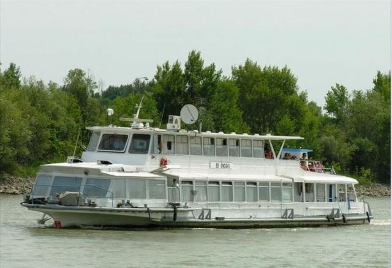 ship photo
