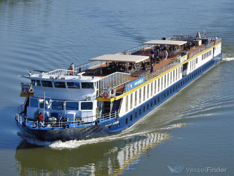 PRINZESSIN KATHARINA photo