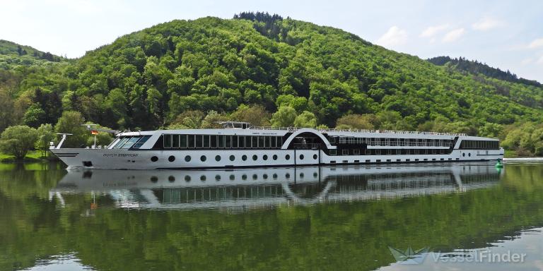 REISE RIESE SYMPHONY photo