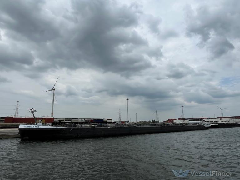 ship photo