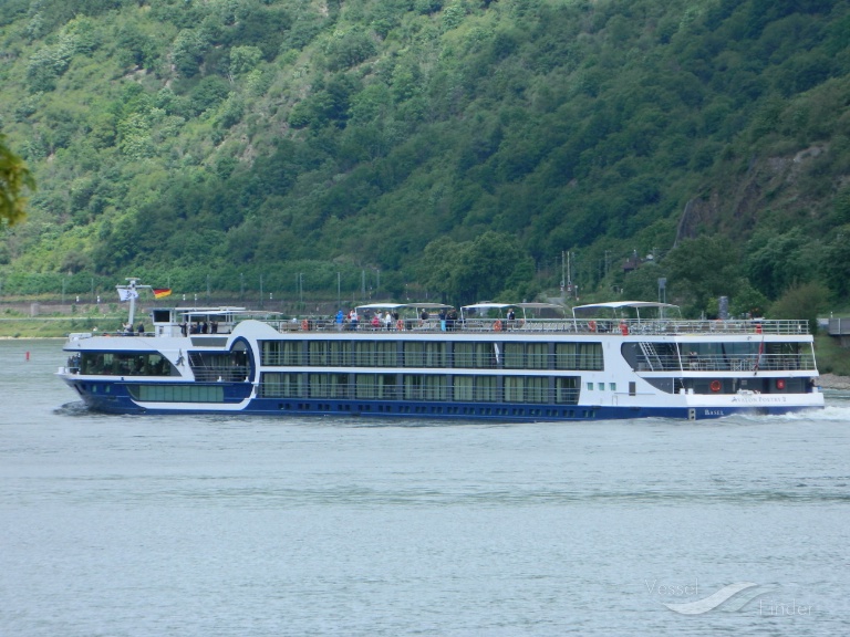 AVALON POETRY 2 photo