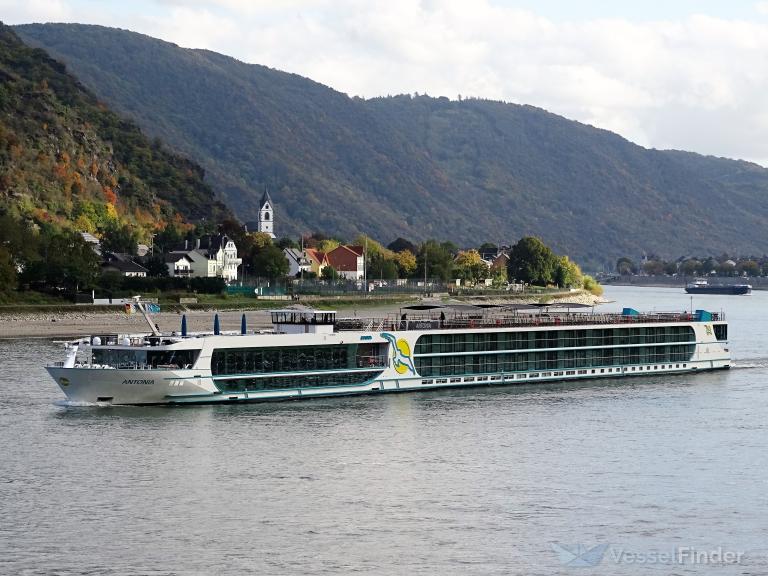 ANTONIA, Passenger ship - Details and current position - MMSI 269057770 ...