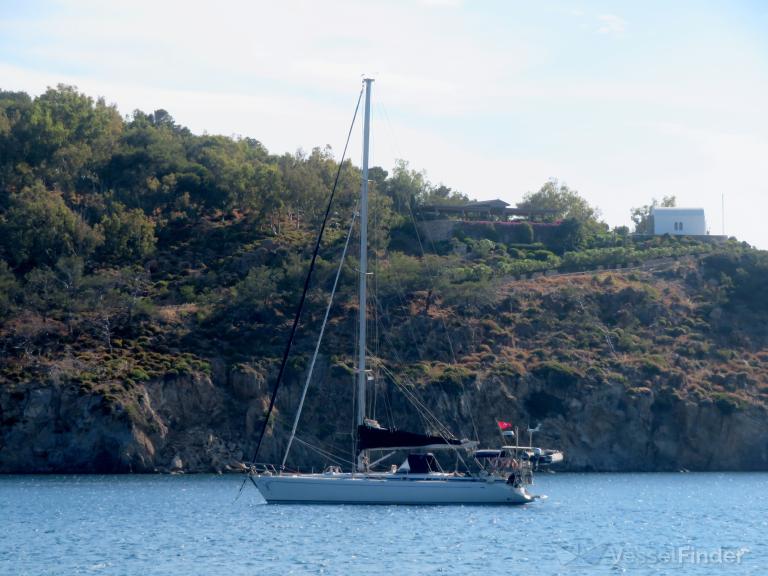 SAPHIR BLUE photo