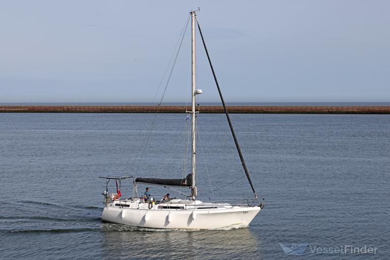 ship photo