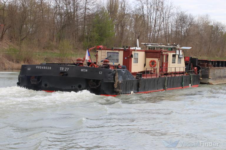 ship photo