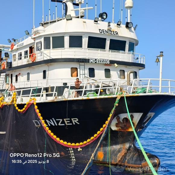 DENIZER, Fishing vessel - Details and current position - MMSI 271002430 ...