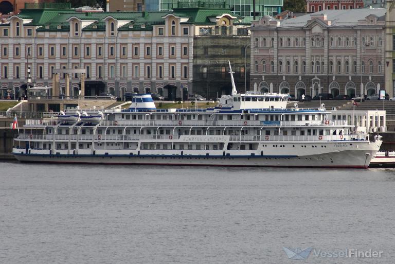 KAPITAN PUSHKAREV photo