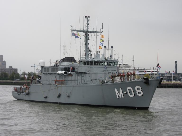 LV WARSHIP M-08 photo