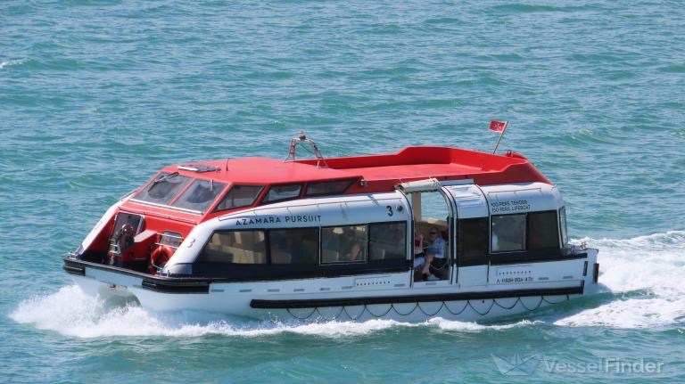 PURSUIT TENDER 3 photo