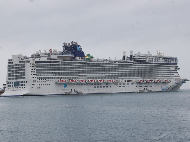 norwegian epic cruise ship current position