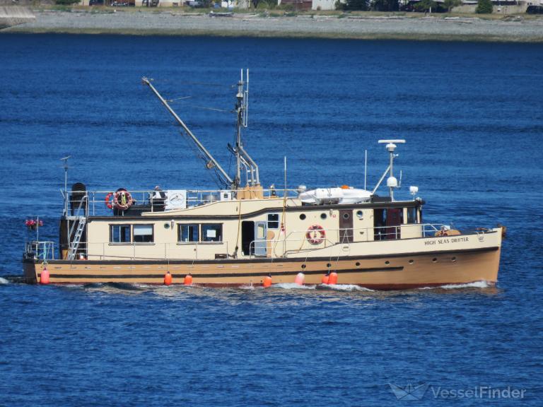 HIGH SEAS DRIFTER photo