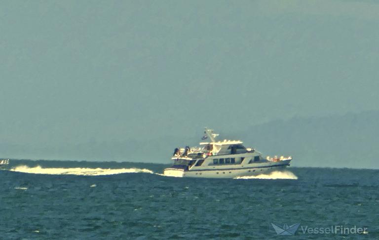 YACHT SEA photo