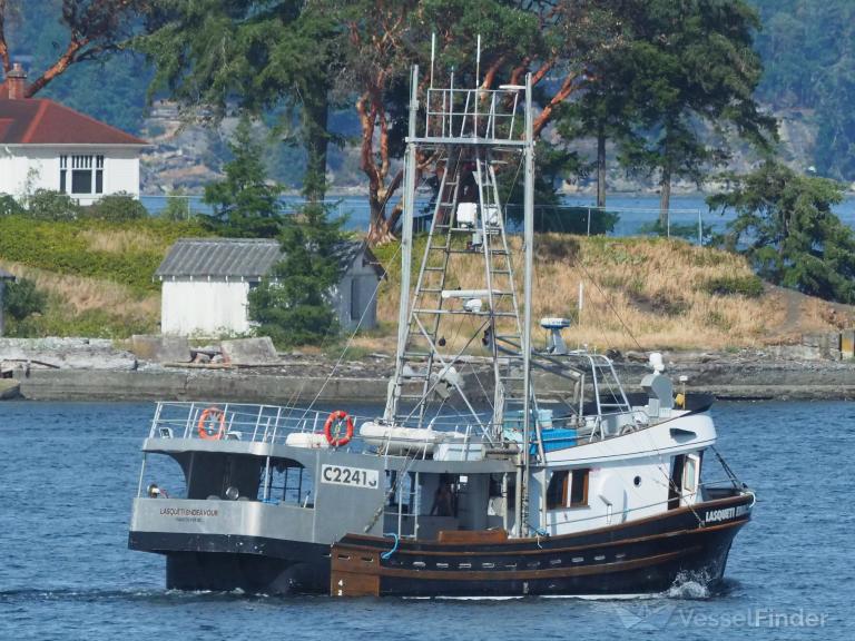 ship photo