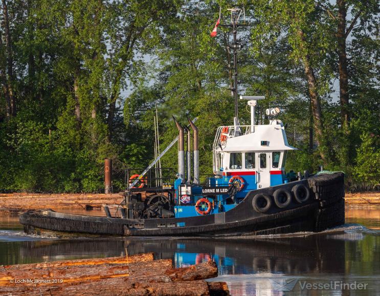 ship photo
