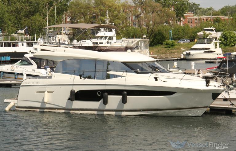 PRESTIGE V photo