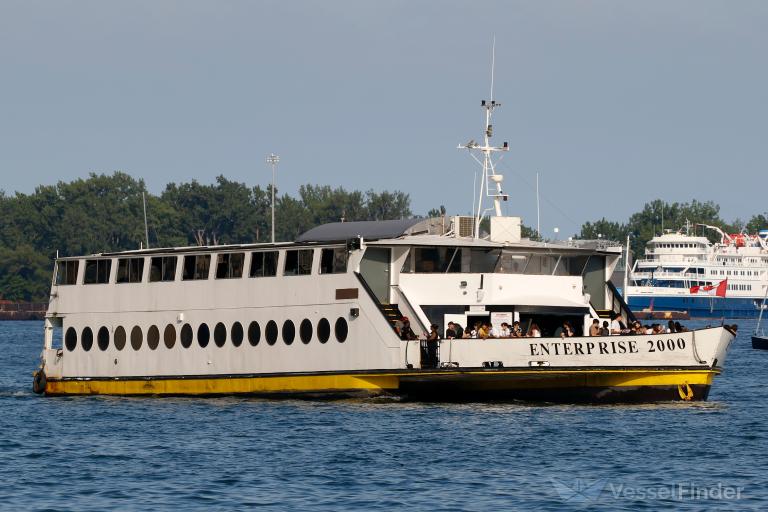 ship photo