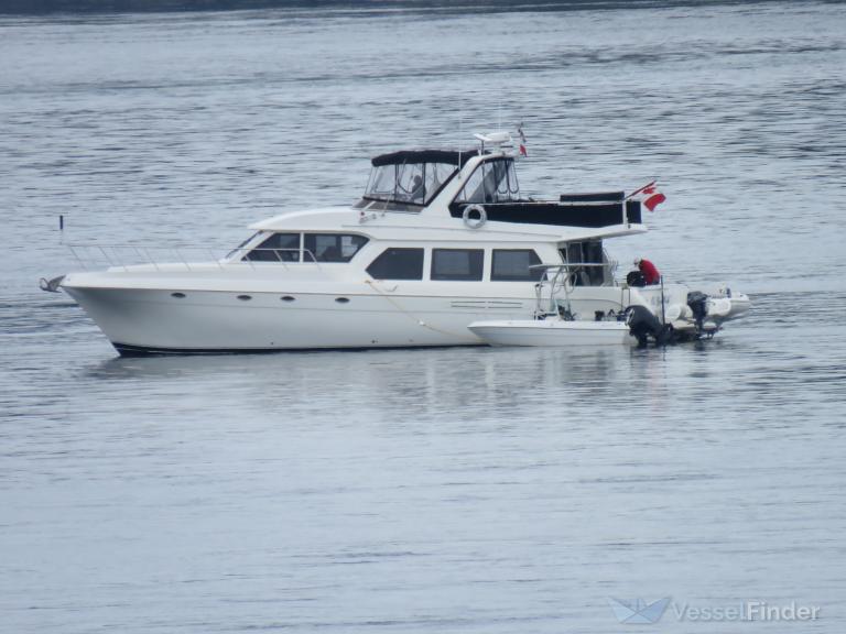 ship photo