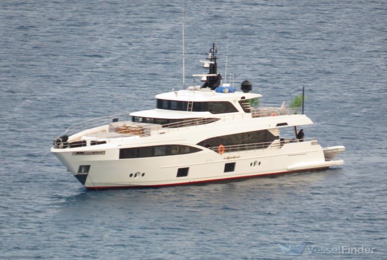 ship photo