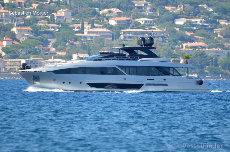 RIVA ROYALE photo