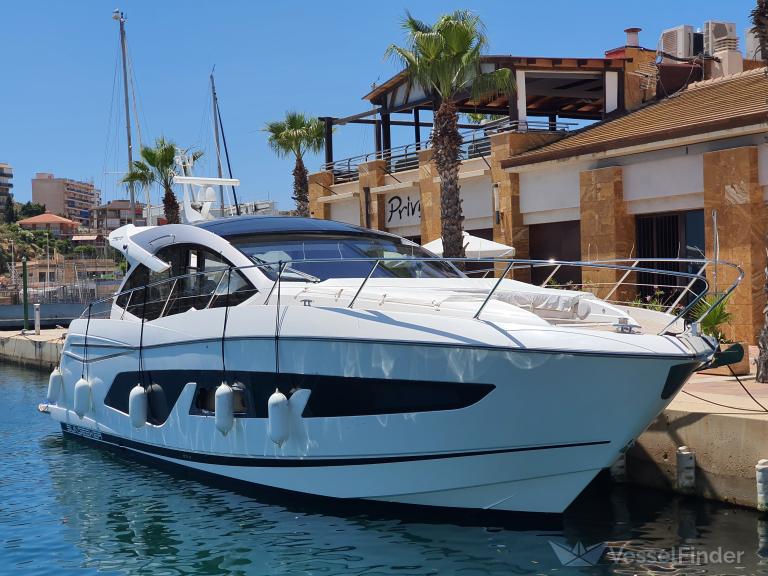 Disney Dream Current Position