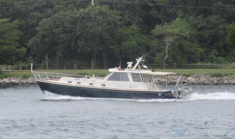 ship photo
