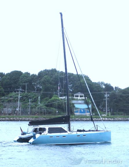 SY TRAVERSE photo