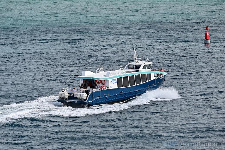 ship photo