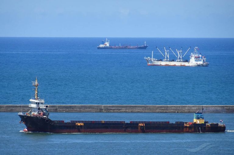 MILANDOR photo