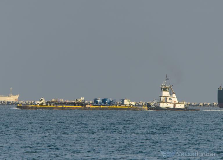 ship photo