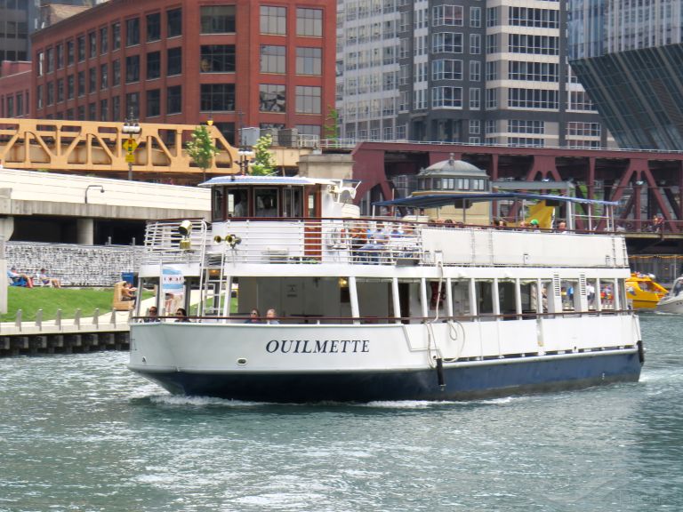 OUILMETTE photo