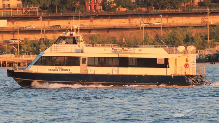 ship photo