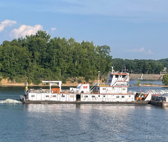 ship photo