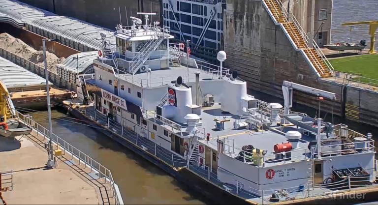 DANIEL T MARTIN photo