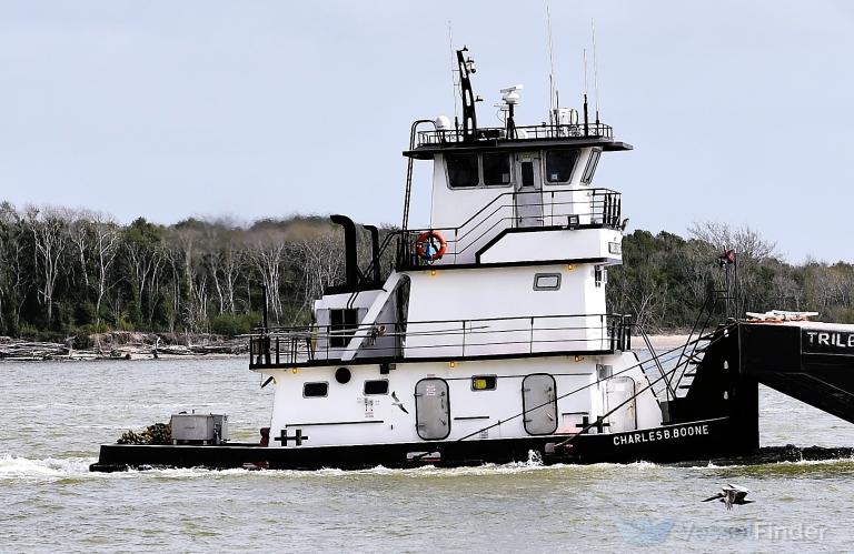 CHARLES B BOONE photo