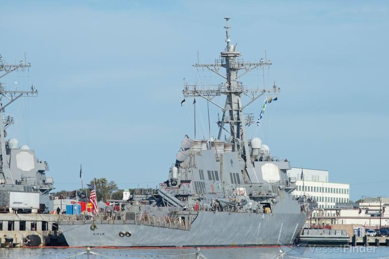 ship photo by tony roberts