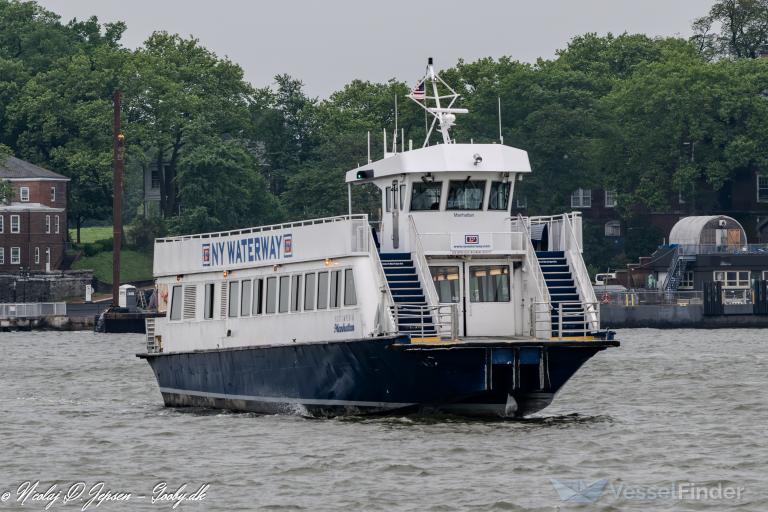 PORT IMPERIAL MANHAT