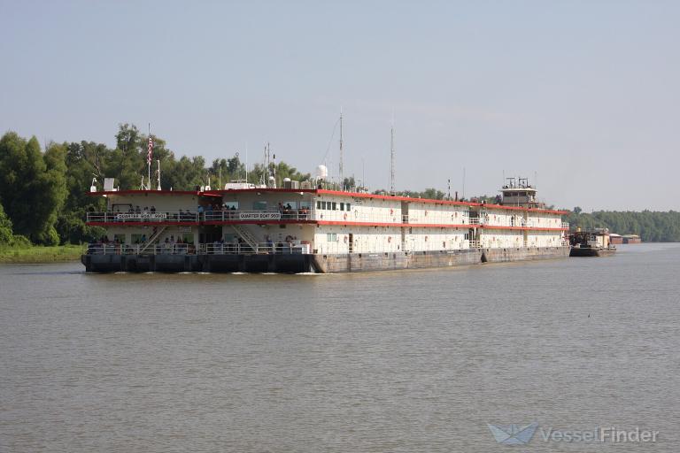 USACE QUARTER BOAT photo