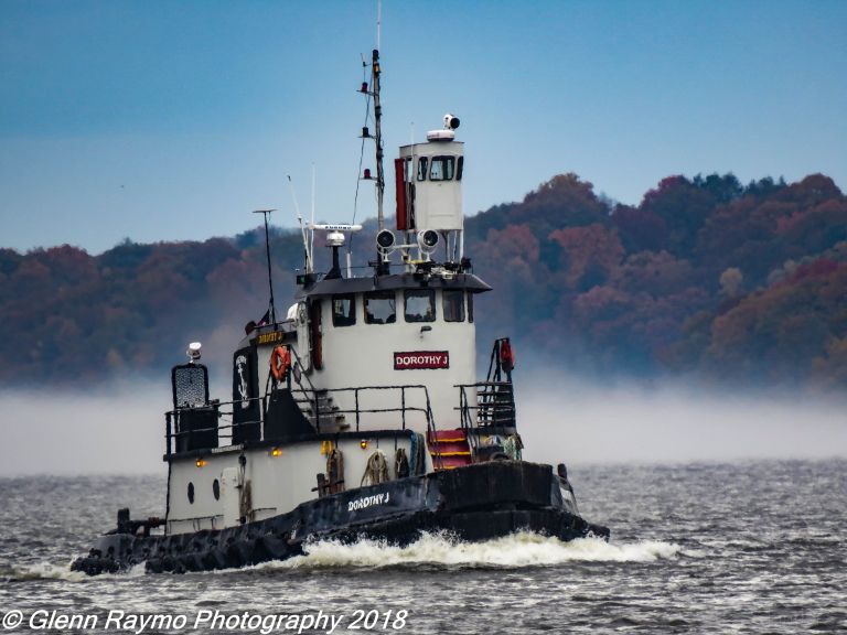DOROTHY J, Tug Details and current position MMSI 367015890