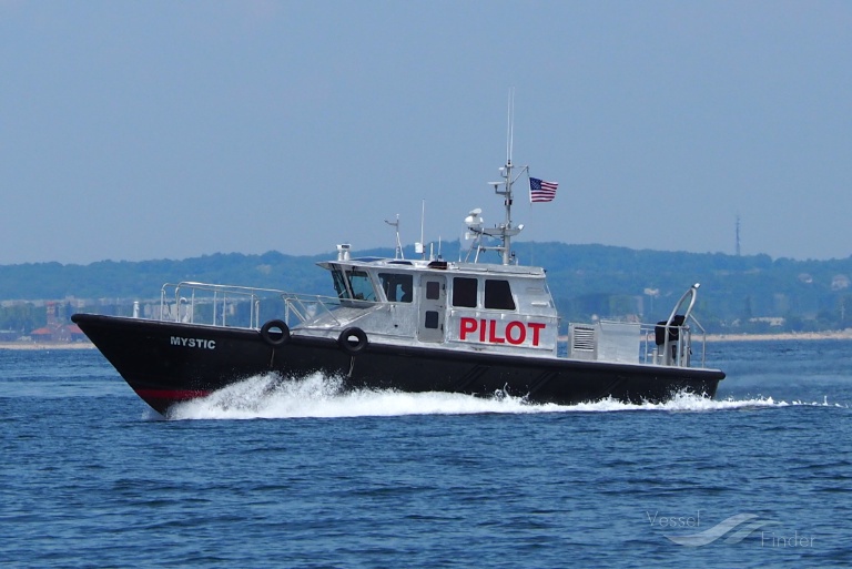 BOSTON PILOT MYSTIC photo