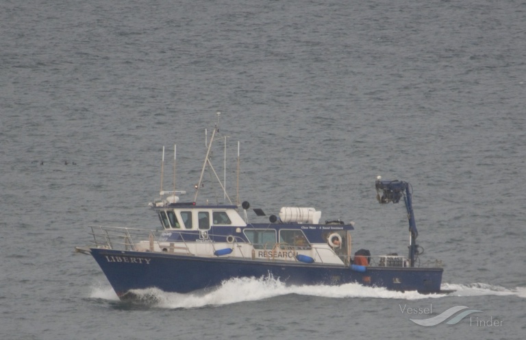 PACIFIC INK, Fishing vessel - Details and current position - MMSI ...