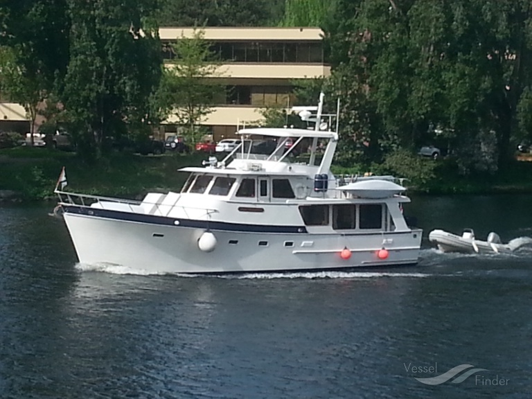 MISS MIRANDA II photo