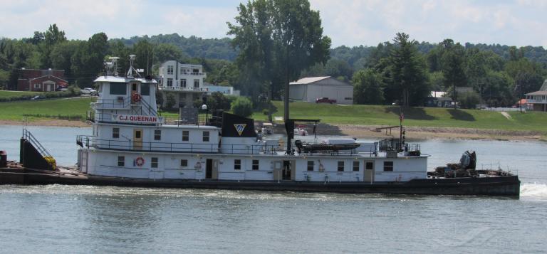 CJ QUEENAN, Local type - Details and current position - MMSI