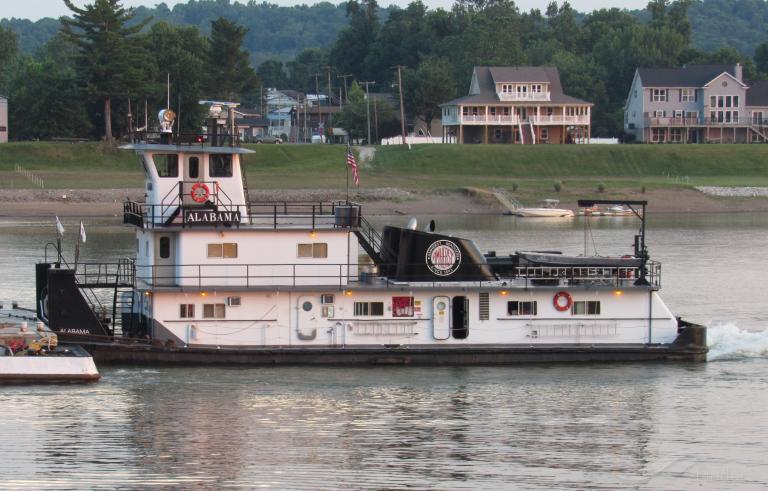 ship photo