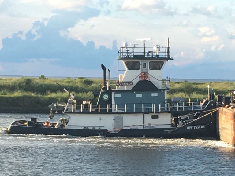 TAYLOR, Towing vessel Details and current position MMSI 367438870