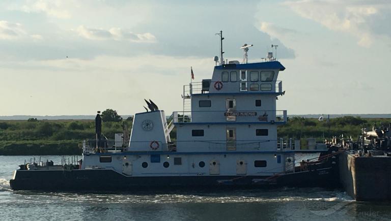ship photo