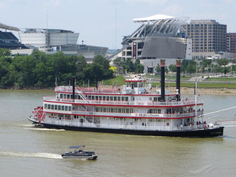 BELLE OF CINCINNATI photo