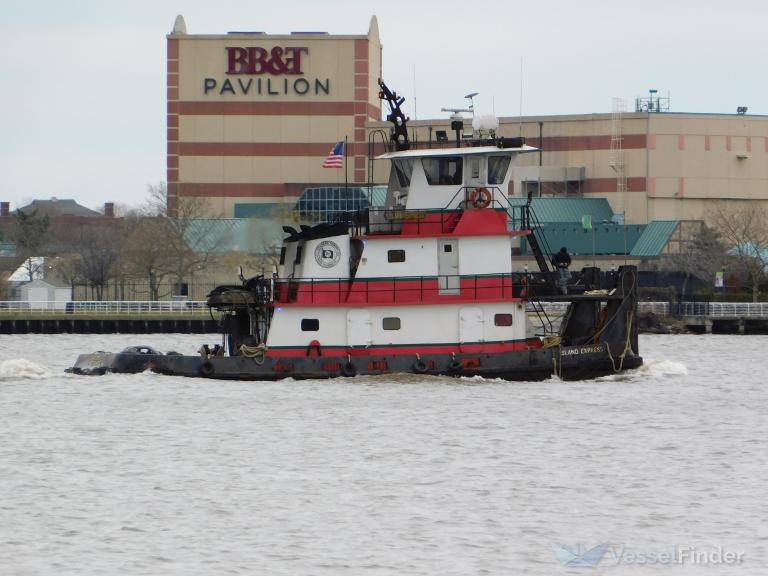 ship photo