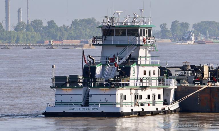 ship photo