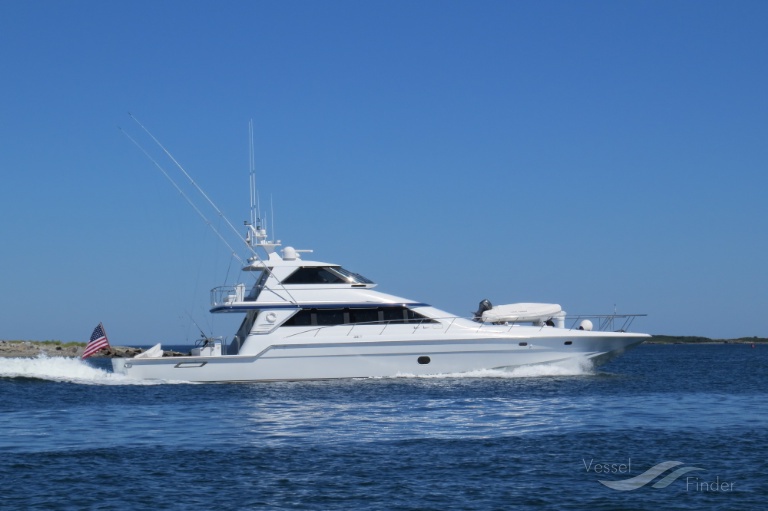 FIRST BOAT photo