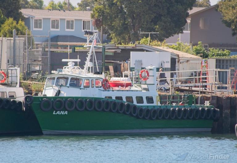 ship photo